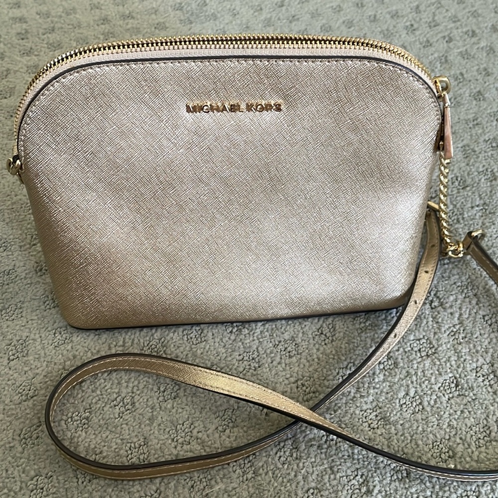 Gold Michael Kors Crossbody